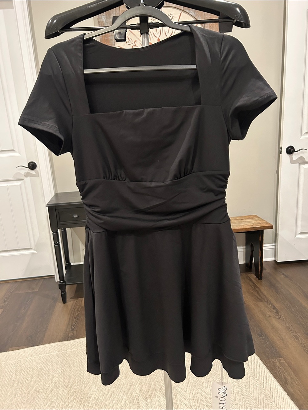 OYS Woman’s Black Square-Neck Dress / Has Pockets/ Size medium